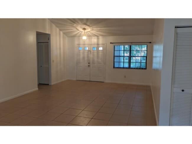 Foto del edificio - 3 Bedroom House, Palm Coast   www.WeRentSu...