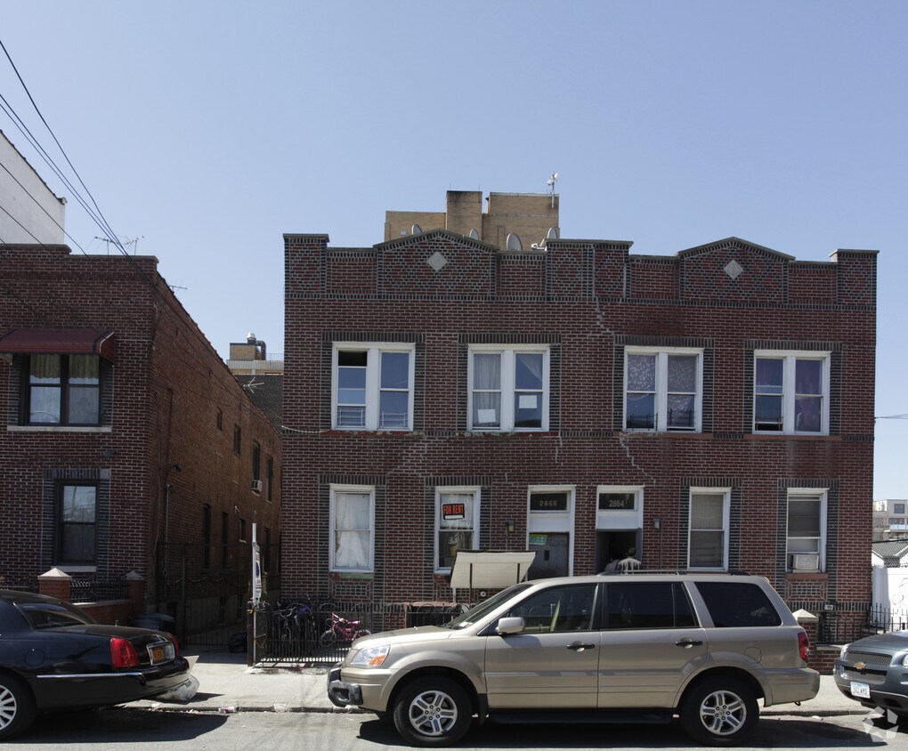 Building Photo - 2866 Brighton 4th St