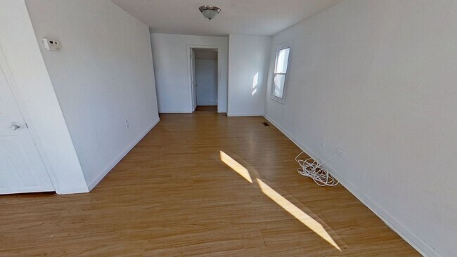 Foto del edificio - Single Family Home