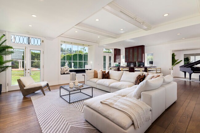 Foto del edificio - 804 N Rodeo Dr