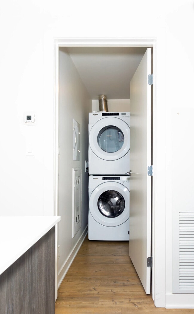 Floorplan F - Washer/Dryer - The Underwood