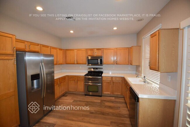 Foto del edificio - 3477 N Stature Ct