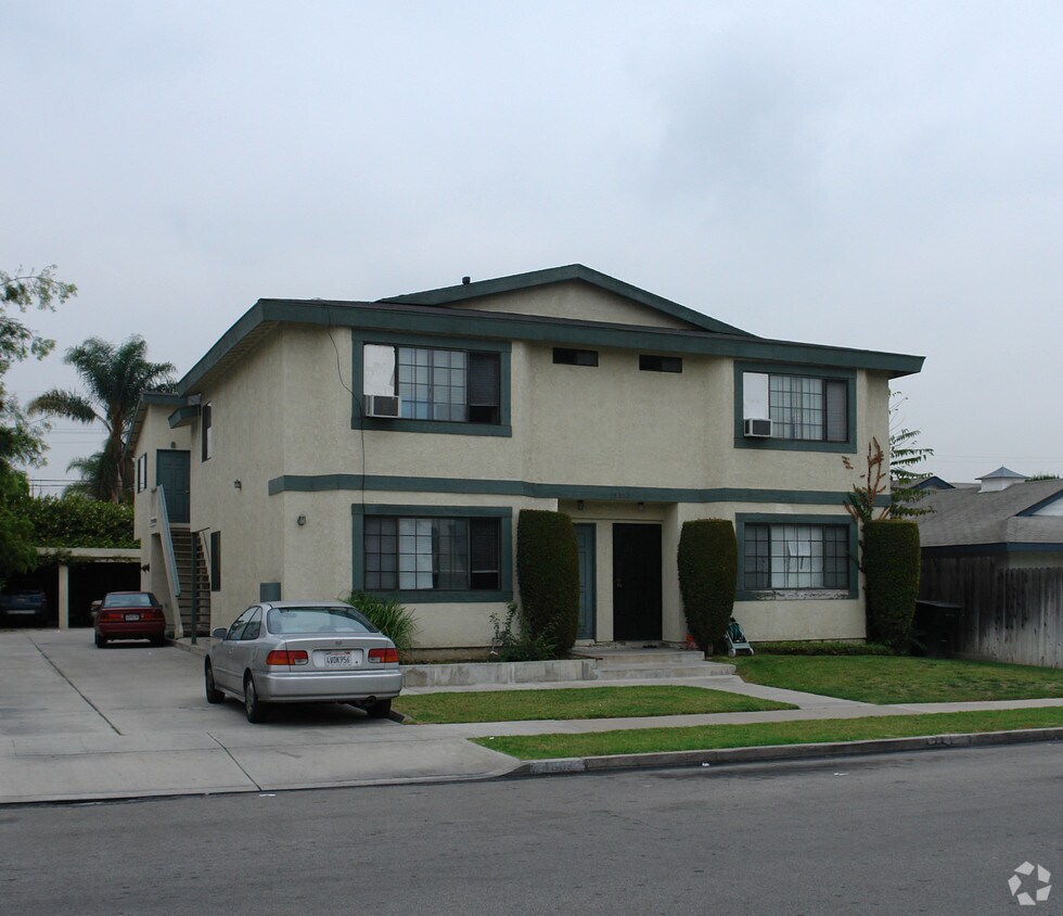 Primary Photo - 14802 Adams St