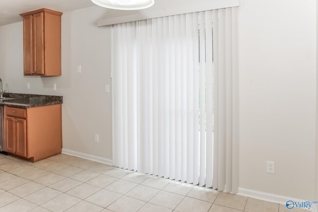 Foto del edificio - 174 Ranier St