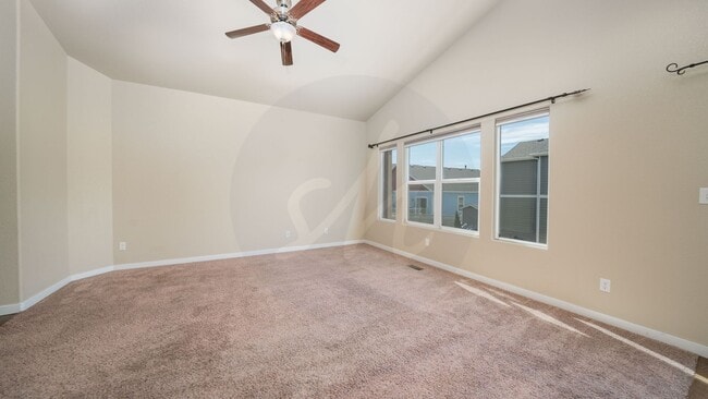 Foto del edificio - Immaculate Rancher in Spring Creek Neighbo...