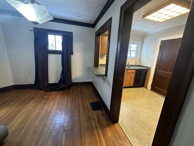 Foto del edificio - 105 Beverly Heights