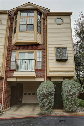 Building Photo - 3235 Cole Ave