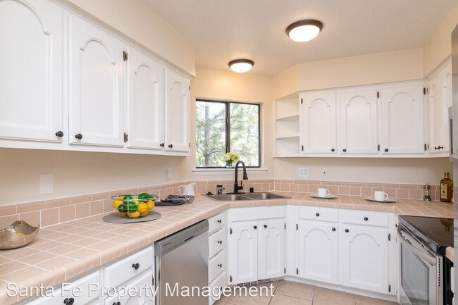 Foto del edificio - 3 br, 2 bath House - 2870 Plaza Blanca