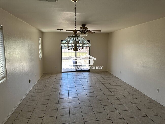 Foto del edificio - 639 E Arizona Ave