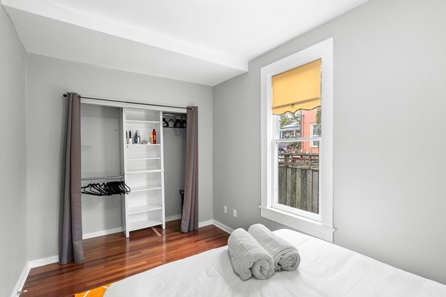 Main bedroom - 1219 SE Rhone St