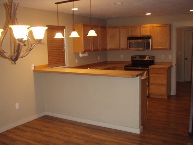 Foto del edificio - Single Family home in the heart of town!