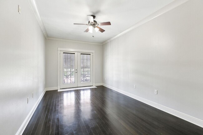 Foto del edificio - 7248 Perkins Rd