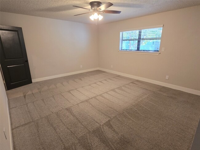 Building Photo - 19103 Whitewood Dr