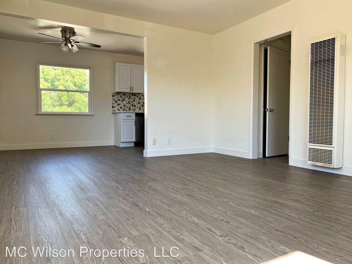 Foto principal - 1321-1325 E Wilson Ave