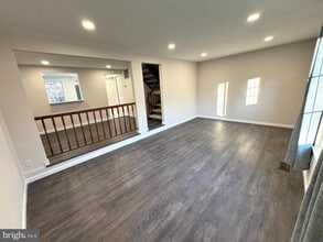 Building Photo - 2903 Montauk Ct