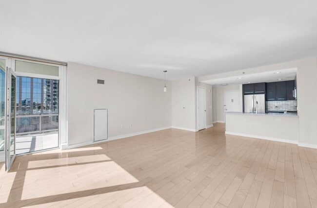 Foto del edificio - 2 2nd St