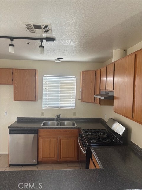 Building Photo - 13685 Ocotillo Rd