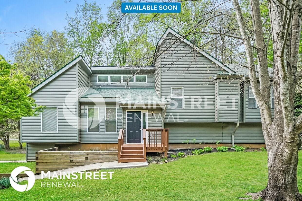Primary Photo - 701 Jamestown Pl