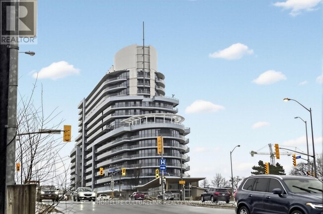 Building Photo - 2885 Bayview Ave