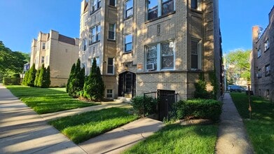 Building Photo - 6541 N Francisco Ave