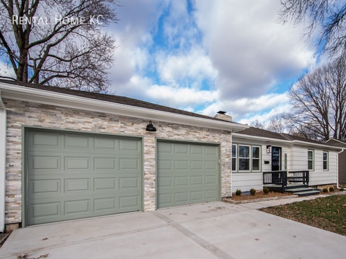 Building Photo - 6516 W 78th St