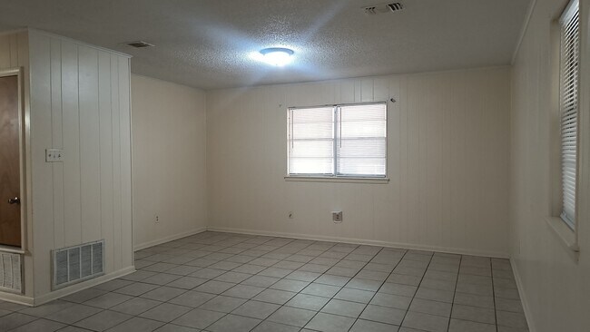 Foto del edificio - 7211 Rustic Cir