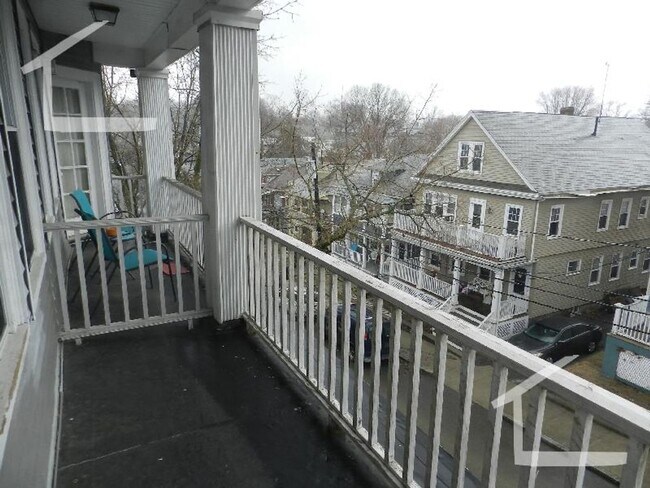 Photo - Sunny, Spacious and Affordable!   Apartment in Convenient Location, Hardwood Floors, Cat Friendly