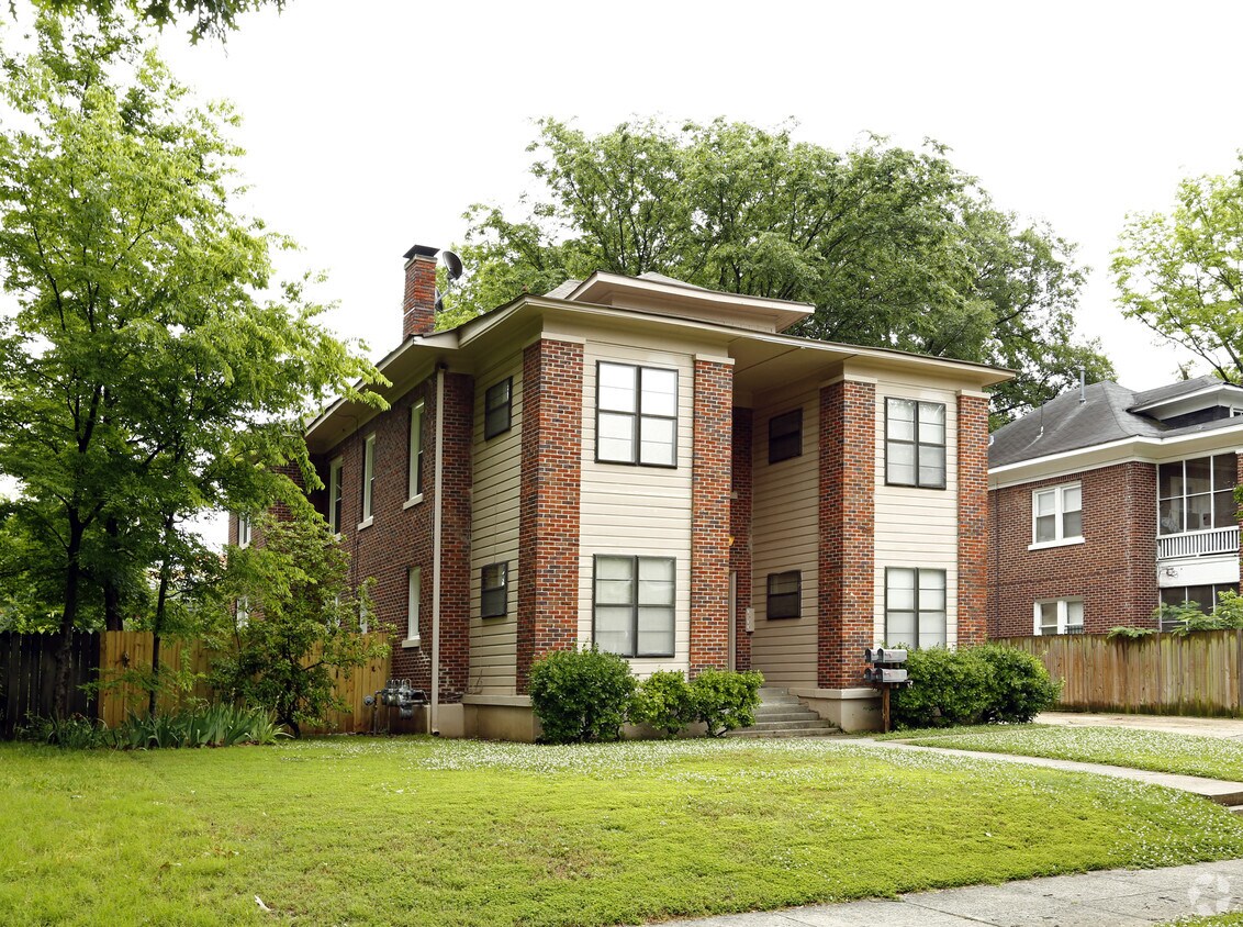 Primary Photo - 88 N Willett St