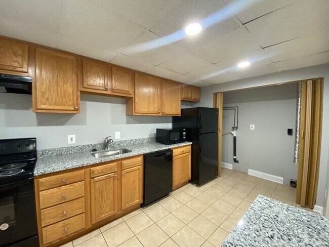 Foto del edificio - 2 Bedroom Townhome County Reisterstown