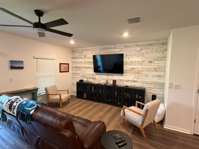 Building Photo - 10708 Ironwood Tree Wy