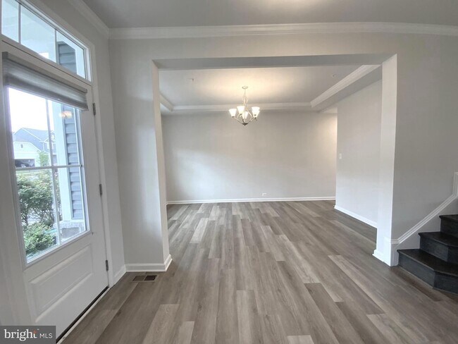 Foto del edificio - 5763 Hawk Ridge Rd