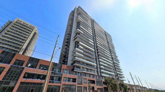 Photo du bâtiment - 2545 Simcoe St N