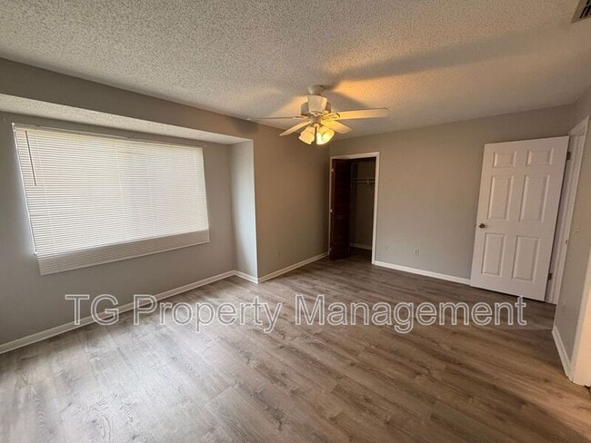 Building Photo - 4403 Windergate Dr