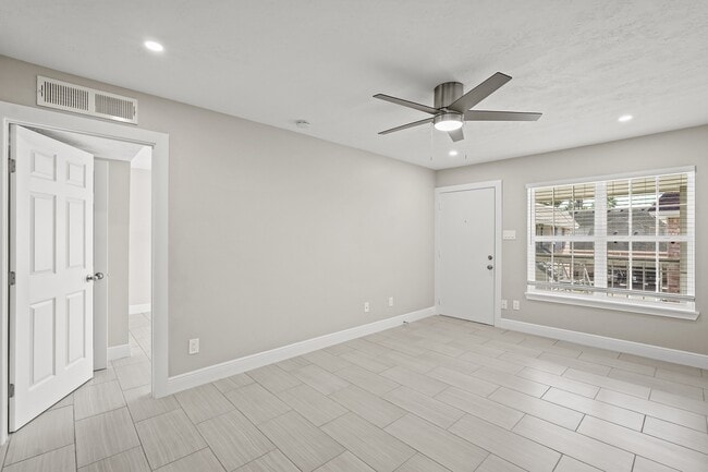 Building Photo - 2350 Bering Dr