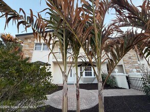 Building Photo - 154 Crescent Beach Dr