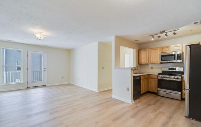 Building Photo - 45512 Westmeath Way