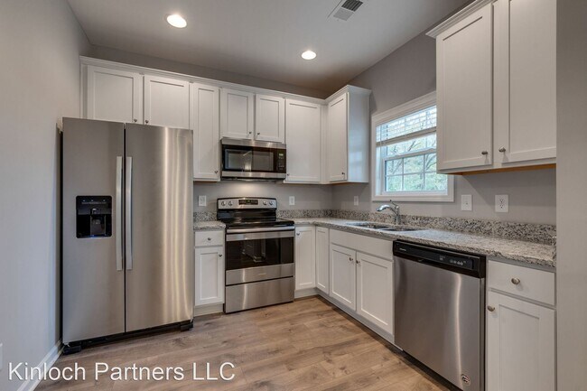 Foto del edificio - 4 br, 3 bath House - 904 Stokewood Place L...