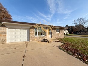 Building Photo - 2230 Mahon Ct
