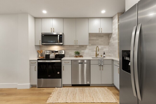 Foto del edificio - 5 Linda Ln