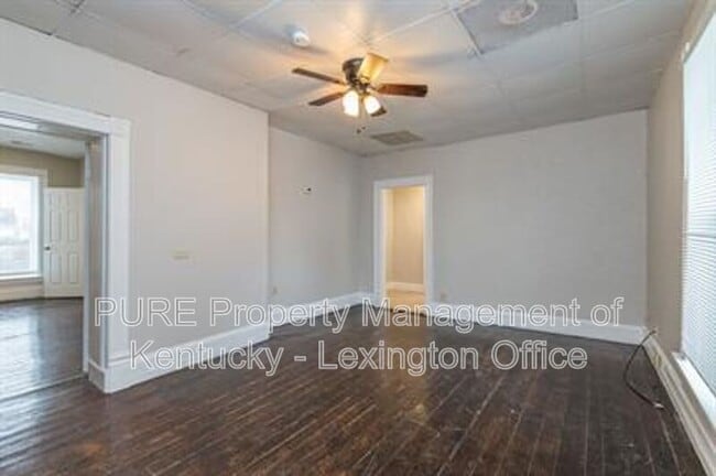 Building Photo - 417 North St