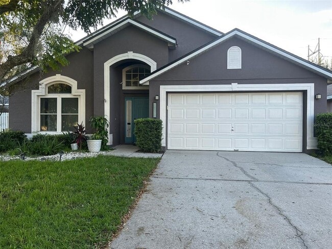 Building Photo - 4528 Raintree Ridge Rd