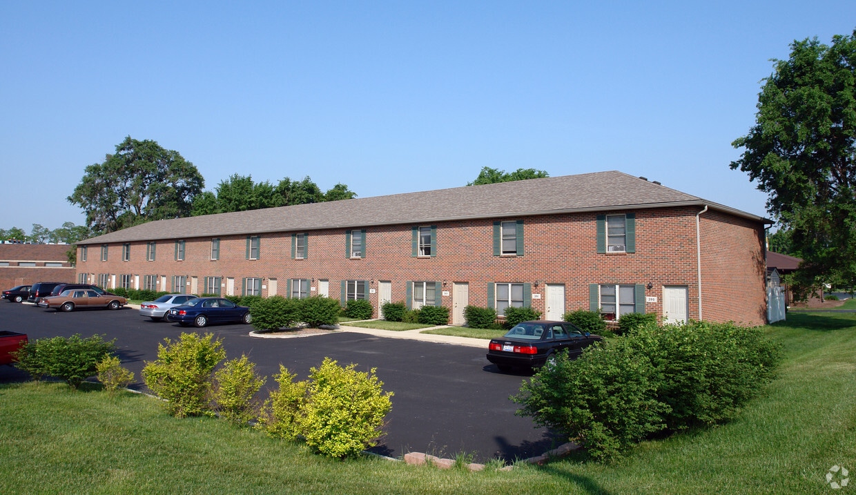 Primary Photo - 341-395 N 3rd St