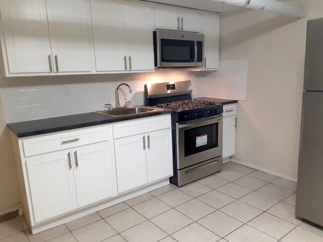 Foto del edificio - 54 Linden Ave