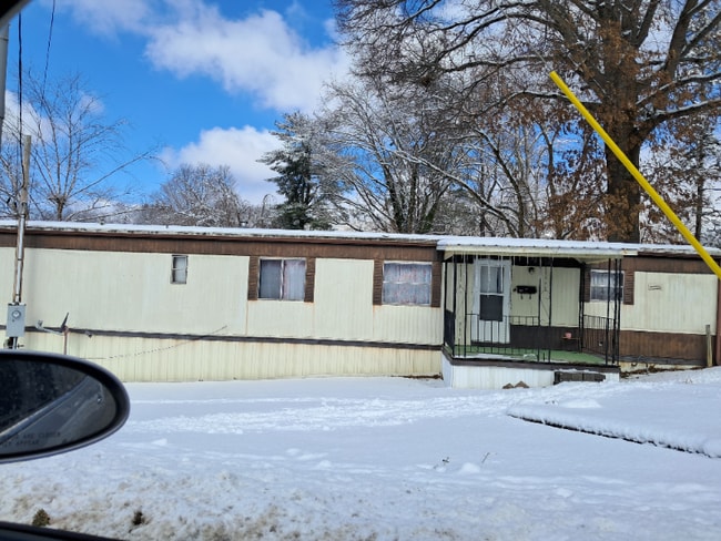 Building Photo - 511 Water St