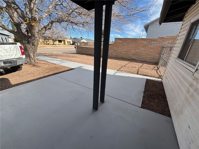 Foto del edificio - 2028 Golden Gate Ave