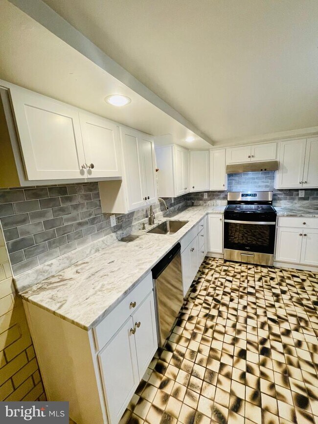 1308 Tasker St, Philadelphia, PA 19148 House Rental in Philadelphia