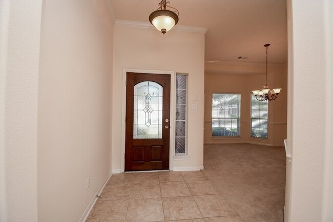 Building Photo - 10727 Gilford Crest Dr