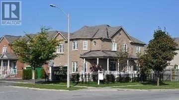 Building Photo - 24 Yoho Ave