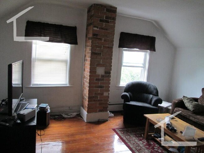 Foto del edificio - 42 Shepard St