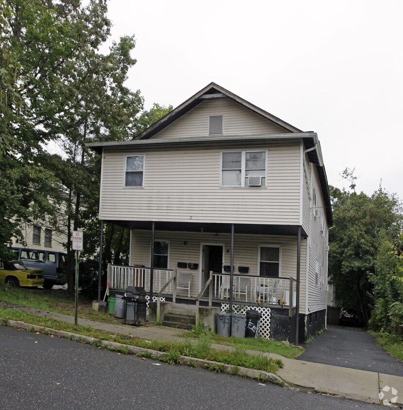 Primary Photo - 12 Homer Lee Ave